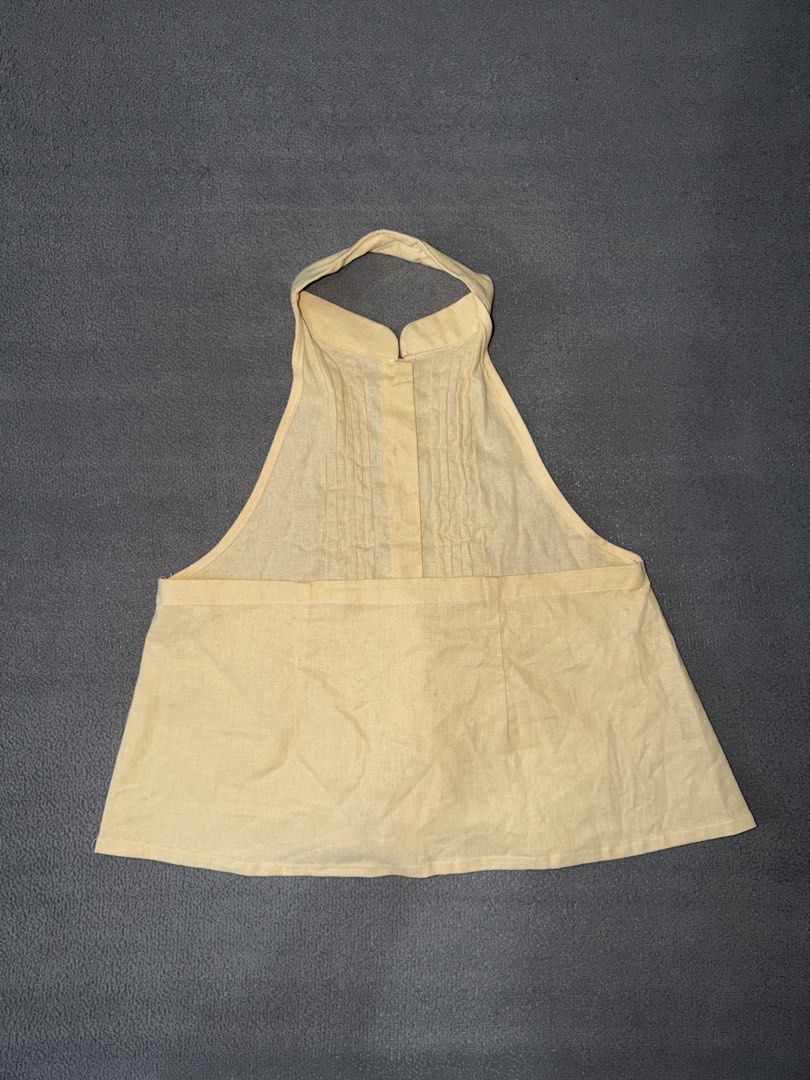 Beyond Collective Yellow Palma Top (Category: Sleeveless) located in Quezon City. Submitted by spicycalimaki (Listing ID 1468613126, Image 2). Description: - size S - colorway is not being sold anymore! - last price posted 🏷️ zara h&m mango uniqlo monki cotton on urban revivo bershka pull & bear love bonito editors market carino miu phia isa the label beyond collective sopheme.