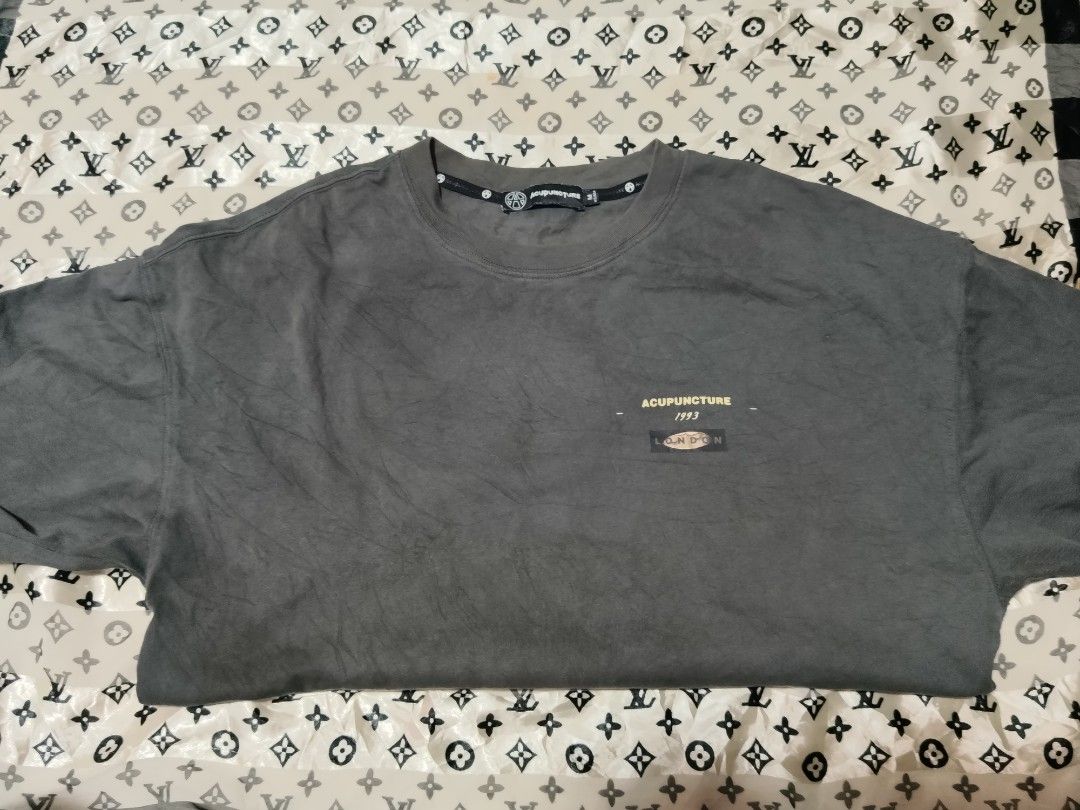 Bible verse tee (Category: Coats, Jackets and Outerwear) located in Abuyog. Submitted by scottcarl06 (Listing ID 1468502866, Image 2). Description: .