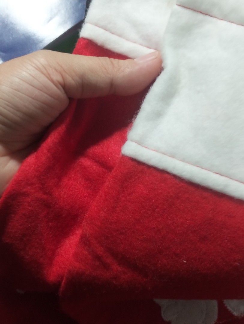 BIG FELT CHRISTMAS STOCKING (Category: Other Home Decor) located in Batangas. Submitted by amerie_store (Listing ID 1468518044, Image 3). Description: ◾WYSIWYG 🫟size: 61x39 cm. 🫟2 pcs. available 🫟₱300 each 🔊Kindly visit & follow my FB page for more updated Toys,Aniks,etc...🤩 🌈👉AMERIE STORE👈🌈 📌Mine Now,Pay after invoice 📌No refund 📌MOP: Gcash 🚛 Shipping sched every Saturday only via Flash Express.