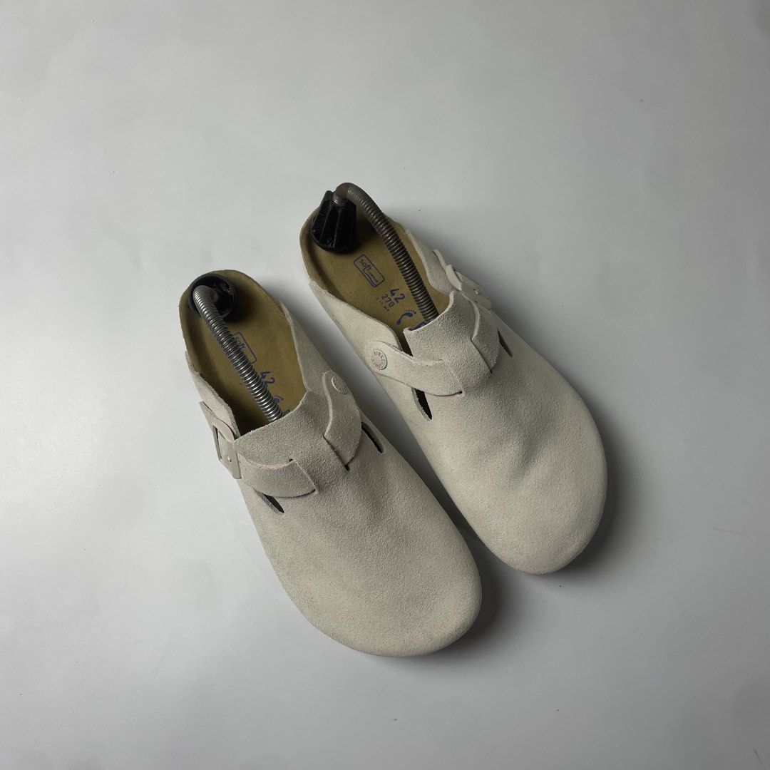 Birkenstock boston clogs (Category: Slippers & Slides) located in Iloilo. Submitted by nextwearco_ilo (Listing ID 1468654600, Image 2). Description: Birkenstock boston clogs • Almost new condition • 42 eur/8.5 us mens • No flaws ₱ 3.8k.