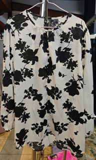 (Category: ) located in . Submitted by prelovedcollectionaz (Listing ID 1468689015, Image 1). Description: .