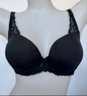 (Category: ) located in . Submitted by 99ners (Listing ID 1468526441, Image 1). Description: .