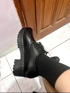 (Category: ) located in . Submitted by prelovedbylalaine (Listing ID 1468647379, Image 1). Description: .