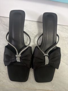 （分類：）位於 。 由 closetoffical 提交（商品編號 1468539279，圖片 1）。簡介： 。