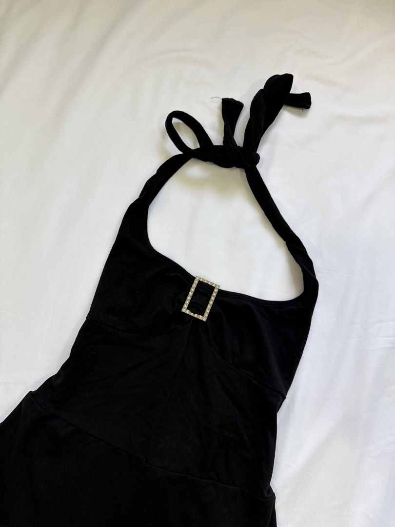 BLACK SEXY JUMPSUIT (Category: Dresses) located in General Trias. Submitted by fellasunshine (Listing ID 1468650058, Image 2). Description: - rfs decluttering - no flaws - personal item.