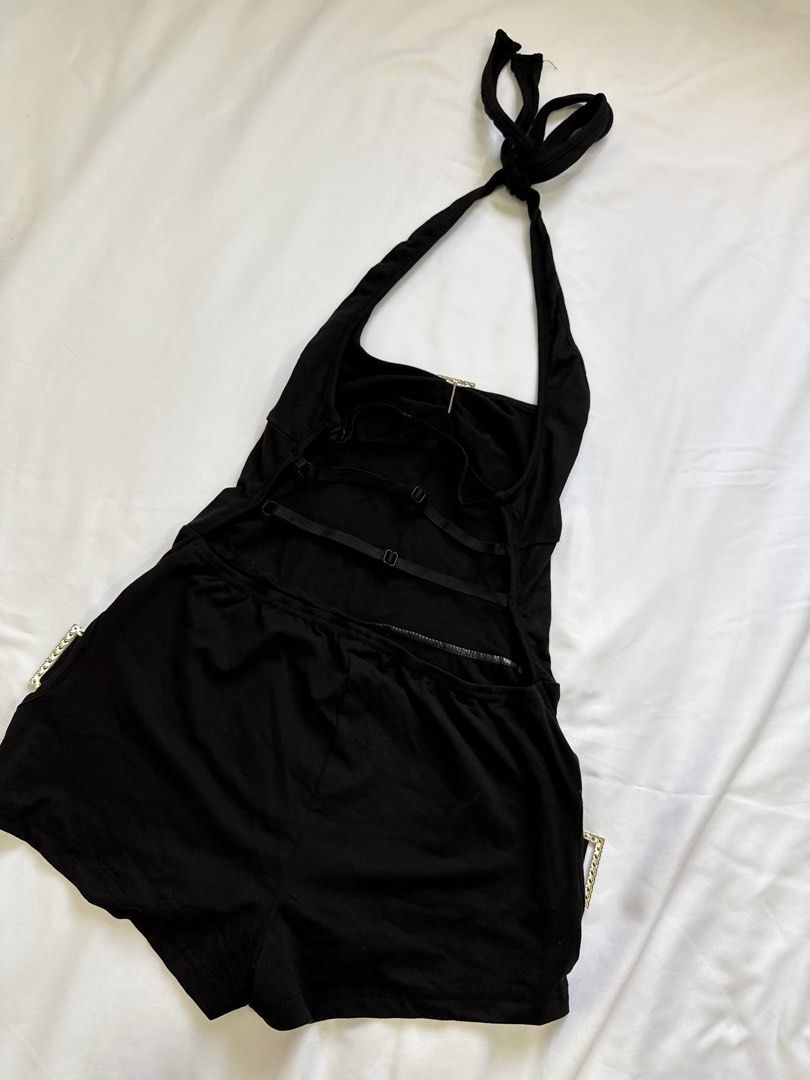 BLACK SEXY JUMPSUIT (Category: Dresses) located in General Trias. Submitted by fellasunshine (Listing ID 1468650058, Image 3). Description: - rfs decluttering - no flaws - personal item.