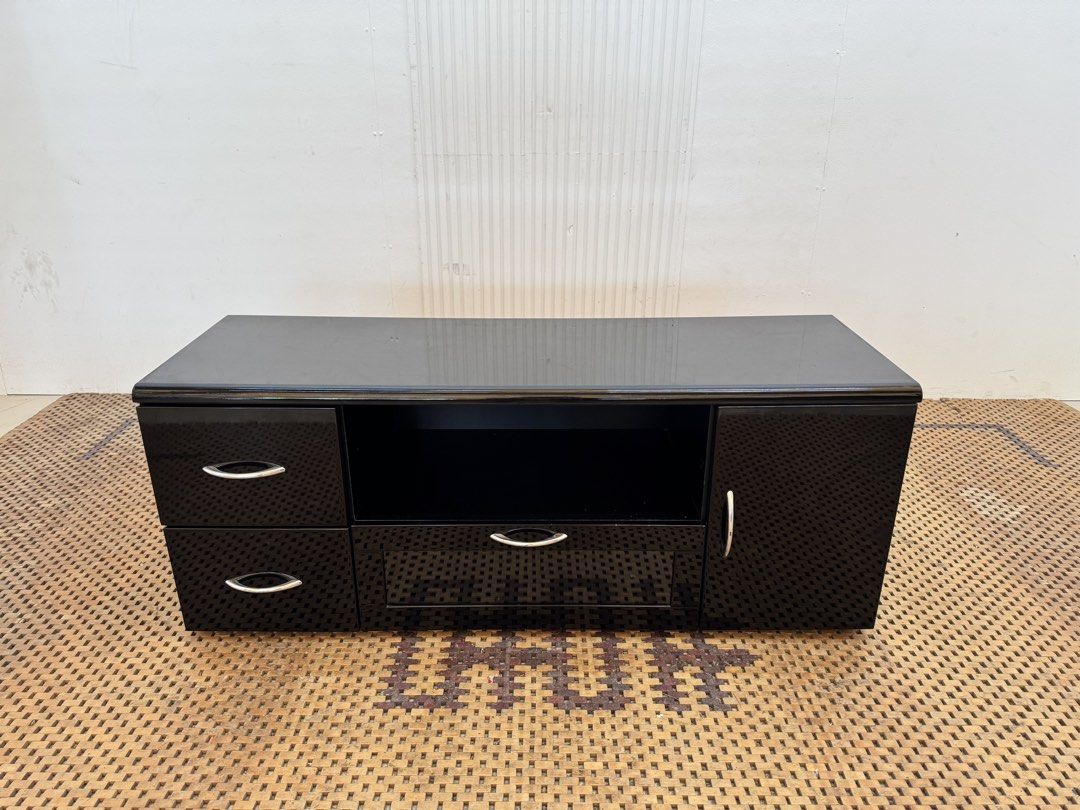 Black Tv Rack (Category: TV Consoles) located in Quezon City. Submitted by matetdevis13 (Listing ID 1468645463, Image 2). Description: Black TV Rack with Storage Price: 4,900 L47 x W15.5 x H19 In good condition Code MJS15-MJ431.