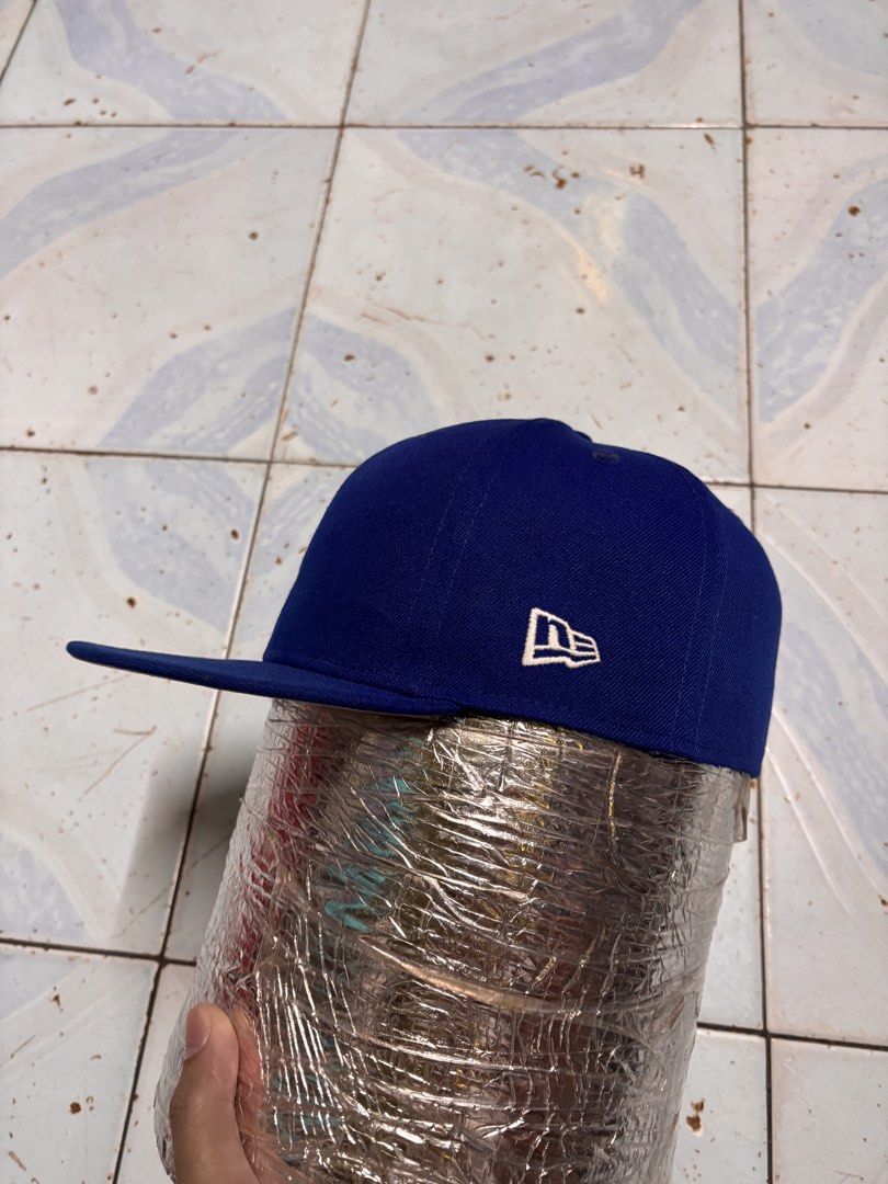Blank/Plain(Royal Blue) x New Era, Close Cap (Category: Caps & Hats) located in Paranaque City. Submitted by kingdeward (Listing ID 1468574176, Image 3). Description: *Negotiable* Ukay Caps/Hats Casual need wash Parañaque Location Courier: Jnt/ LBC COP(Payment 1st) Lalamove.