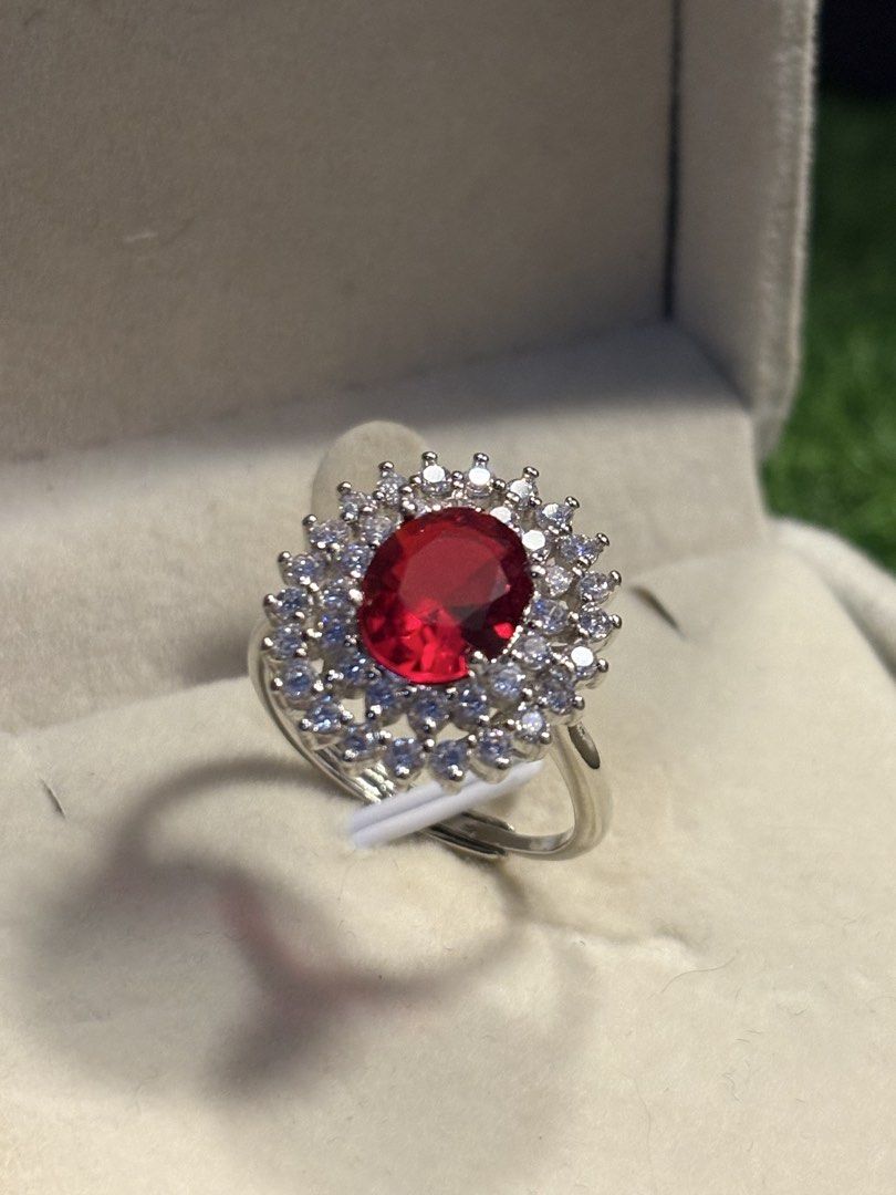 Bloody garnet ring gemstone (Category: Rings) located in Davao. Submitted by emmanuelchuamellorin23 (Listing ID 1468670073, Image 1). Description: ❤️Bloody Garnet gemstone ring Size8 adjustable Markings Au750 Rodium/ Platinum over copper based metal Tarnish resistant with extra care Message me directly📩.