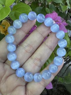 (Category: ) located in . Submitted by selling_low_by_bella_ben (Listing ID 1468606784, Image 1). Description: .