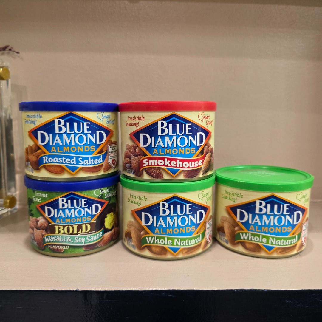 Blue Diamond Almonds Assorted Flavors 5-Pack Cans (Category: Packaged & Instant Food) located in Marikina City. Submitted by tienvoph (Listing ID 1468655049, Image 3). Description: AVAILABLE FLAVORS & EXPIRATION DATES 1. Roasted Salted Price 299 - Classic roasted almonds with a savory salted flavor. - Expiration Date: April 1, 2028 2. BOLD Wasabi & Soy Sauce Price 369 - Bold almonds with a flavorful wasabi and soy sauce seasoning. - Expiration Da
