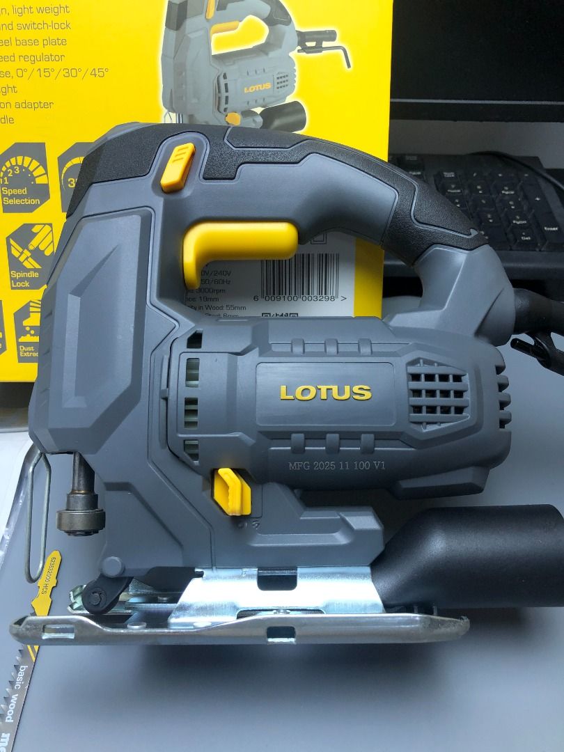 Bnew Lotus Jigsaw & Generic used Impact Drill (Category: Construction Tools & Equipment) located in Las Pinas. Submitted by nekomiko1989 (Listing ID 1468553643, Image 2). Description: Lotus Jigsaw Brandnew Quality build at mabigat Super smooth ang tunog Adjustable ang speed at angle Mahaba ang wire 3meter at silicon rubber ang wire Include( box manual at isang talim) Generic Drill Impact at drill mode (pang sumento) adjustable speed (mabagal at m