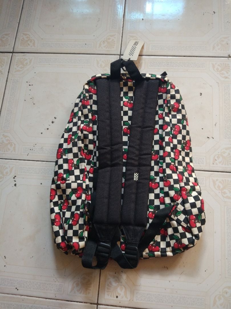 BNew Vans Cherry Checkered Bag (Category: Luxury Bags & Wallets) located in Pasay City. Submitted by denimdude.ph (Listing ID 1468564457, Image 2). Description: tiny mark, last pic.