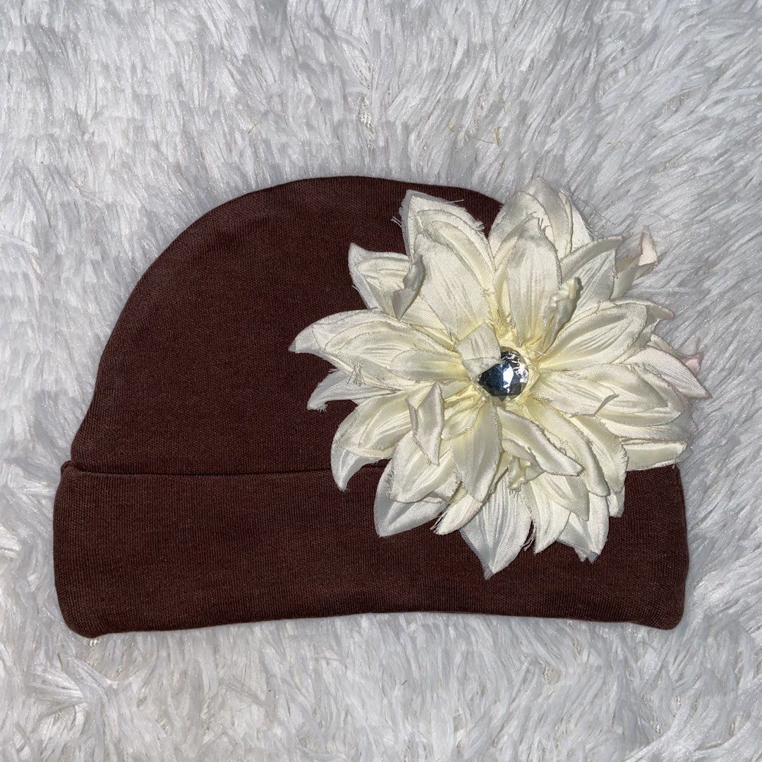 Bonnet Brown (Category: Babies & Kids Fashion) located in Bulacan. Submitted by jexmd (Listing ID 1468585118, Image 1). Description: .