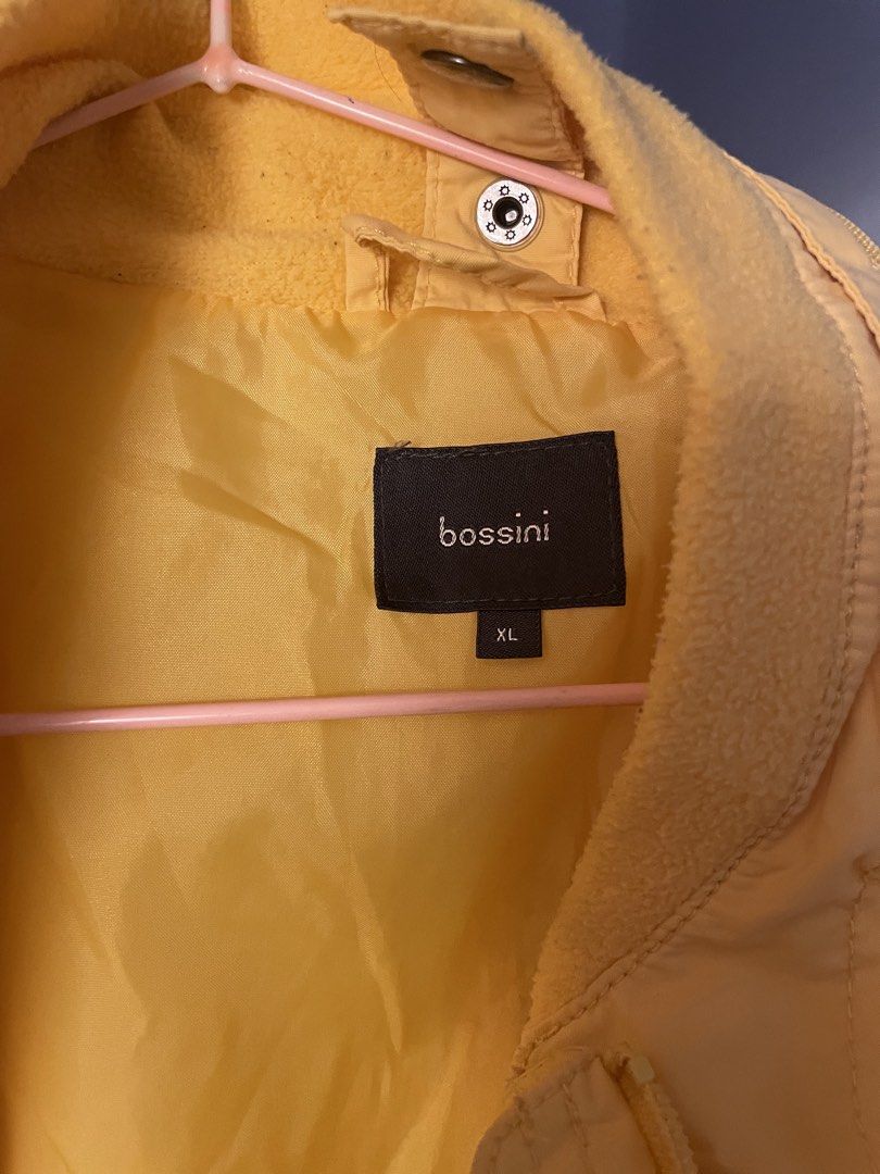 Bossini Yellow Jacket XL Unisex (Category: Coats, Jackets and Outerwear) located in Pasay City. Submitted by lastwrods (Listing ID 1468537494, Image 2). Description: .