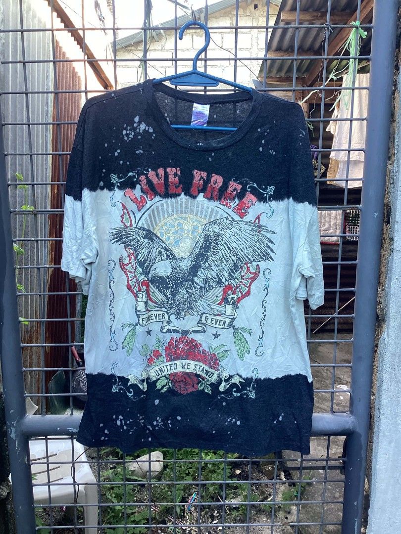 Boundaries Live Free Eagle Graphic Tee (Category: Tshirts & Polo Shirts ) located in Balanga. Submitted by archivefine_ds (Listing ID 1468582339, Image 1). Description: No Boundaries Live Free Eagle Graphic Tee Size XL on tag 10/10 condi, need wash w 22 L 29 350+sf.