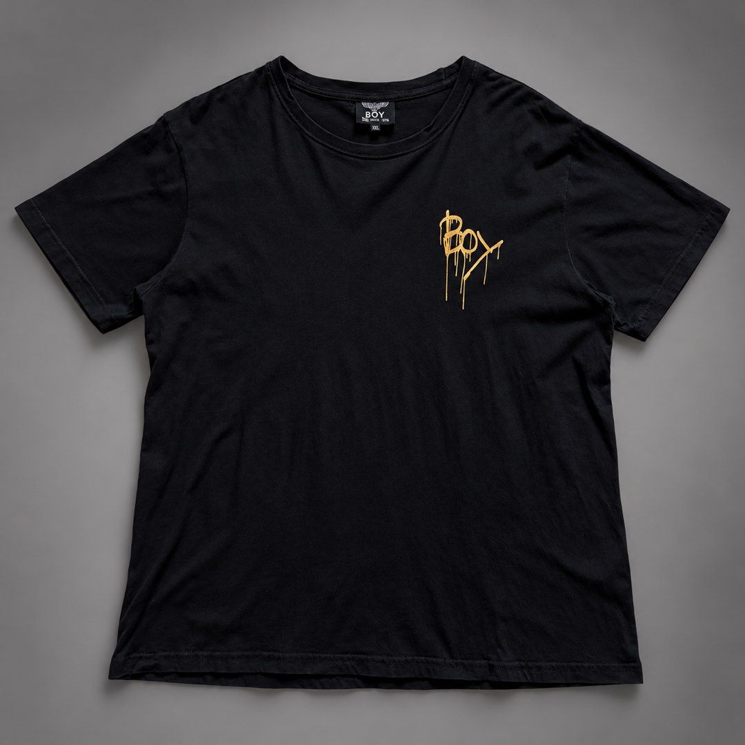 BOY LONDON GRAPHIC SHIRT (Category: Luxury Apparel) located in Taguig. Submitted by clarrk95 (Listing ID 1468686958, Image 1). Description: Boy London Shirt Size: 2XL (Tag) Length: 28inches Width: 21inches PRICE: ₱1,200 only! ✅ brandnew condition ✅ add shipping fee ✅ ignoring LP inquiry Shipping: Lalamove | J&T | LBC Location: Taguig📍 Payment: Gcash | Bank | Cash FB: THRFT IG: thrft_25 DM for more detailed pics.📩.