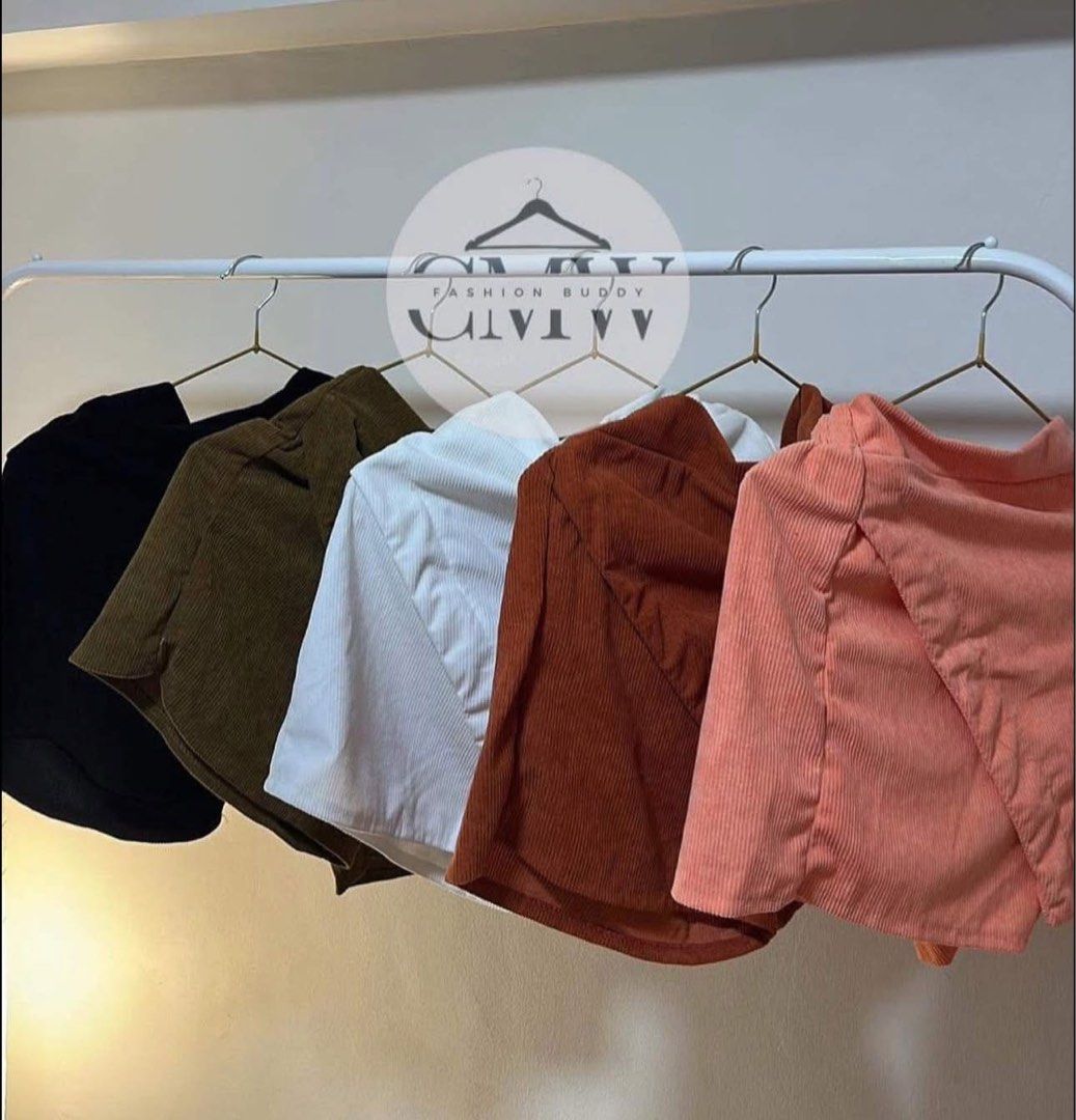 Brand new clothes for sale! (Category: Activewear) located in Mandaluyong City. Submitted by _anjconcepcion (Listing ID 1468636407, Image 2). Description: .
