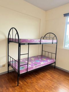 (Category: ) located in . Submitted by aura_furniture1 (Listing ID 1468617408, Image 1). Description: .