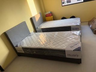 (Category: ) located in . Submitted by aura_furniture1 (Listing ID 1468624026, Image 1). Description: .