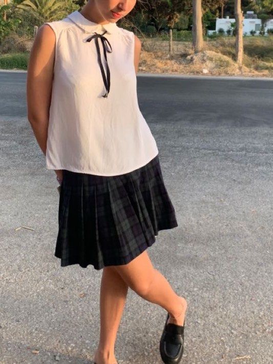 Brandy Melville Plaid Skirt (Category: Skirts) located in Davao. Submitted by aug_amari (Listing ID 1468601933, Image 1). Description: fits S.