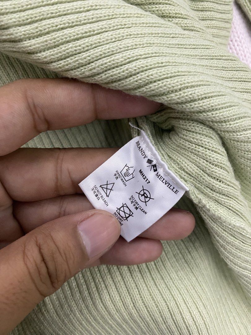 Brandy merville (Category: Others Tops) located in Manila. Submitted by hell_market (Listing ID 1468526923, Image 3). Description: .