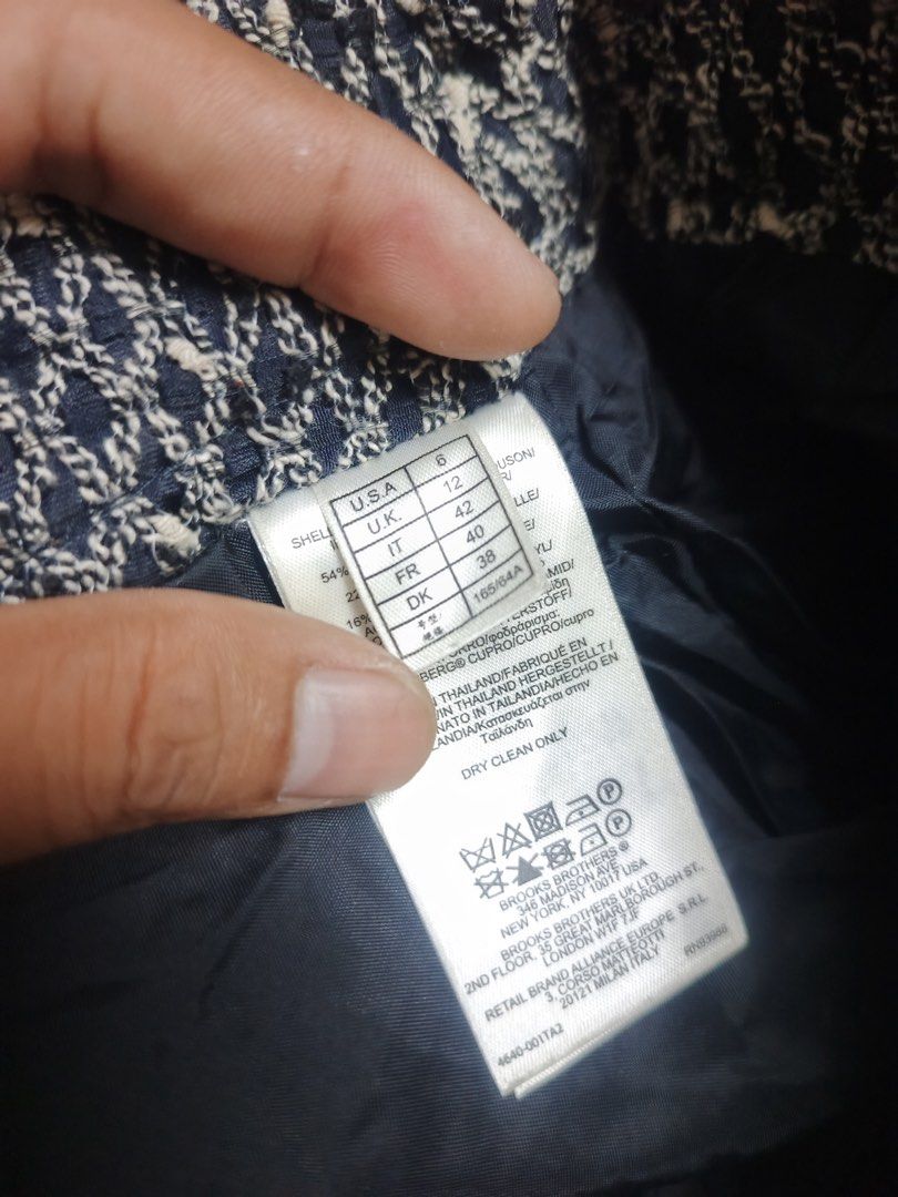 BROOKS BROTHERS (Category: Skirts) located in Dasmarinas. Submitted by jessputrages (Listing ID 1468667073, Image 3). Description: For sale Brook brothers Excellent condition No issue 700 plus shipping fee Pm for more details.