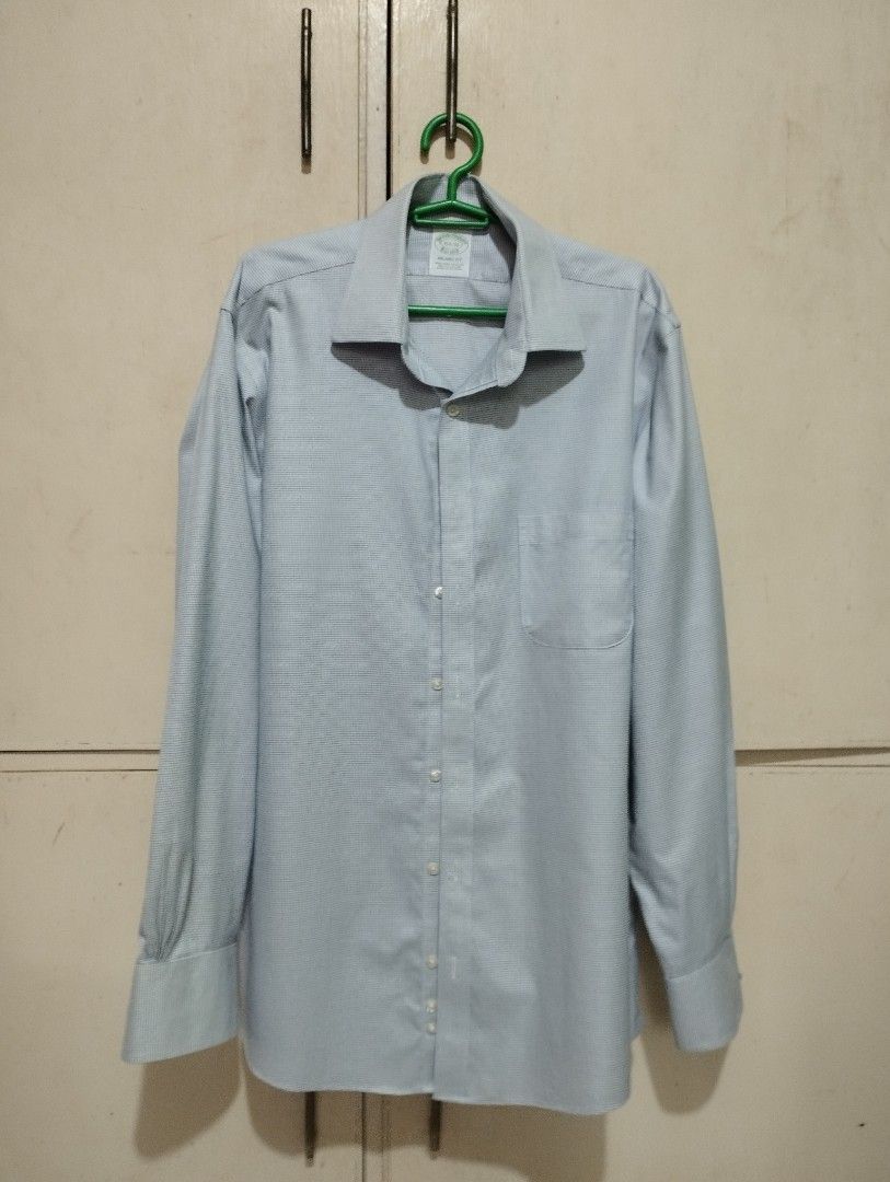 Brooks Brothers Polo Shirt (Category: Formal Shirts) located in San Fernando. Submitted by nerosales (Listing ID 1468505165, Image 1). Description: Brooks Brothers Polo Shirt width - 20 inches length - 30 inches very good condition 650 pesos only SM City Pampanga Shipping: J&T Payment : Gcash NO COD NO COP NO WAYBILL FIRST.