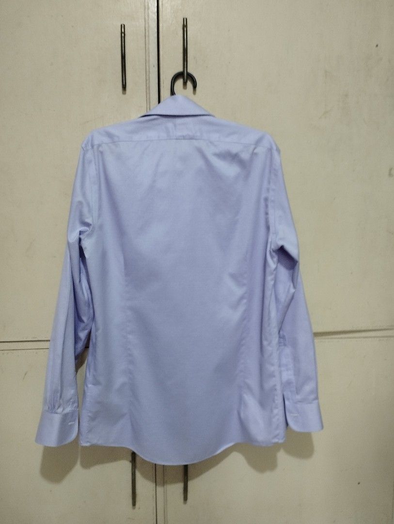Brooks Brothers Polo Shirt (Category: Formal Shirts) located in San Fernando. Submitted by nerosales (Listing ID 1468505439, Image 3). Description: Brooks Brothers Polo Shirt Milano Fit width - 18 inches length - 29 inches very good condition 450 pesos only SM City Pampanga Shipping: J&T Payment : Gcash NO COD NO COP NO WAYBILL FIRST.