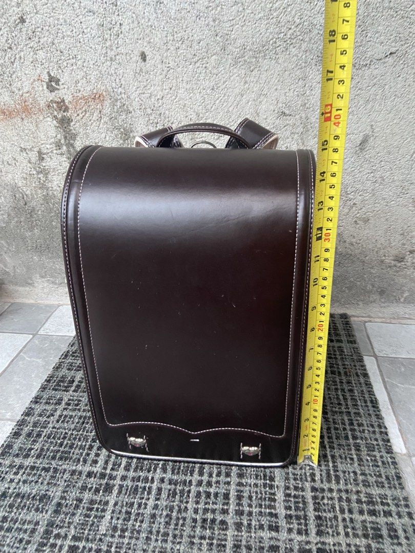 brown Japanese Randoseru school bag pack (Category: Golf) located in San Pedro. Submitted by trisheljas_japansurplus (Listing ID 1468638651, Image 1). Description: 📍For Sale📍 brown Japanese Randoseru bag Pack Location 📍filinvest homesite brgy bagong San Pedro Laguna 📍.