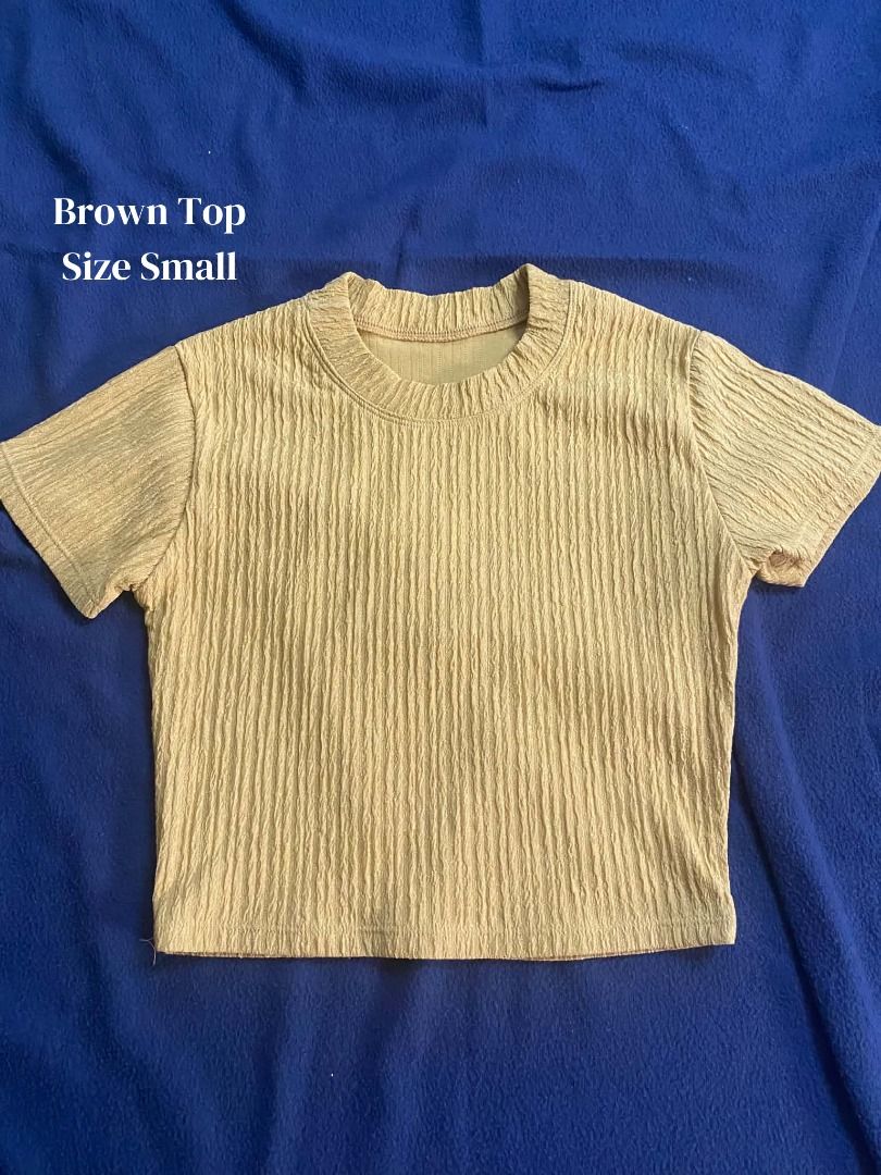 Brown Top Size Small (Category: Blouses) located in Santa Cruz, Pampanga. Submitted by jncthriftshop (Listing ID 1468634187, Image 1). Description: Please note that this item is pre-loved and not brand new. It may have minor signs of use, such as small stains, loose threads, slight fading, or other minor imperfections. Please manage your expectations and check all photos carefully before purchasing. -Condition: Pre-loved / Secondhand -Minor flaws
