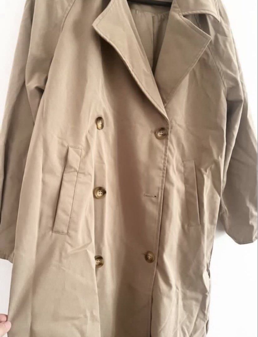 brown trench coat (Category: Coats, Jackets and Outerwear) located in Pasig City. Submitted by h0tsalami (Listing ID 1468558075, Image 2). Description: .