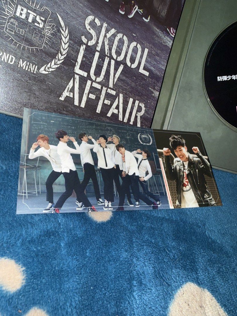 BTS Skool Luv Affair 2nd Mini Album (Category: CDs & DVDs) located in Manila. Submitted by jai.evnglsta (Listing ID 1468637271, Image 3). Description: - Official BTS Skool Luv Affair 2nd Mini Album - Includes original CD and outer box - Comes with group photo postcard and Jimin pull photocard - Well-kept and clean condition - Unused.