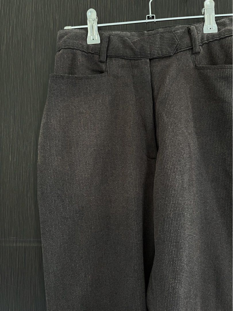 [BUNDLE] Brown Trousers (Category: Other Bottoms) located in Manila. Submitted by irish_closet (Listing ID 1468544759, Image 1). Description: - Plain brown trousers : 24 inches - Brown Trousers with subtle lines : 25 inches.