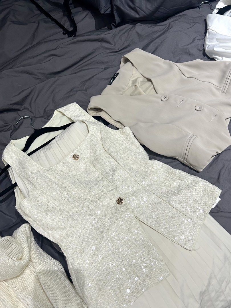 Bundle: Office outfit set (Off-white) (Category: Others Tops) located in Quezon City. Submitted by maekuuh (Listing ID 1468660963, Image 1). Description: Set 1: Top+Pleated Pants Off-White Sequin Single-Breasted Vest & Pleated Wide-Leg Pants 2 Pieces Set,Elegant Summer Party Sparkly Outfit,Glamorous Christmas New Year Set 2: Khaki Vest Khaki V-Neck Sleeveless Front Button Vest, Business Casual Formal Attire For Women.
