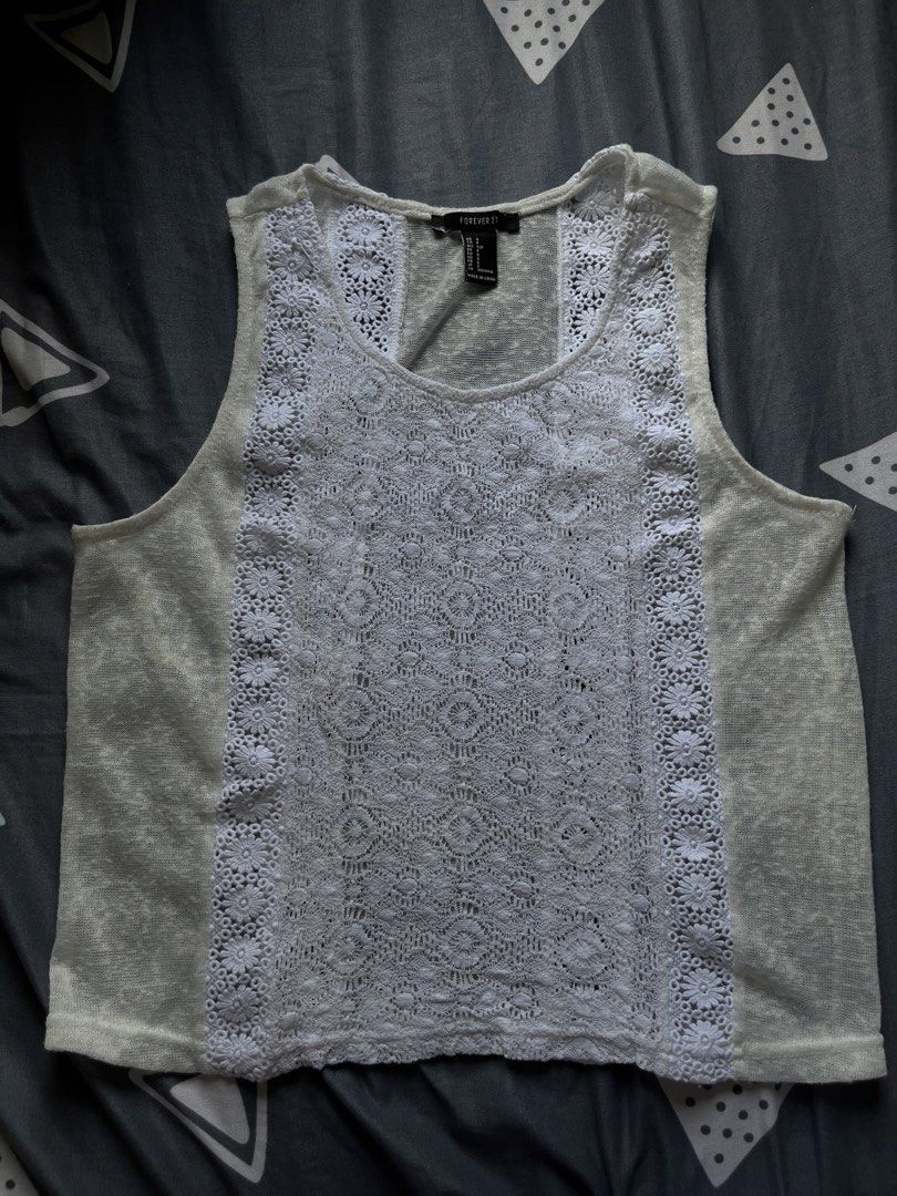 [BUNDLE] Zara & Forever 21 Summer tops (Category: Others Tops) located in Manila. Submitted by irish_closet (Listing ID 1468546153, Image 2). Description: - barely used.
