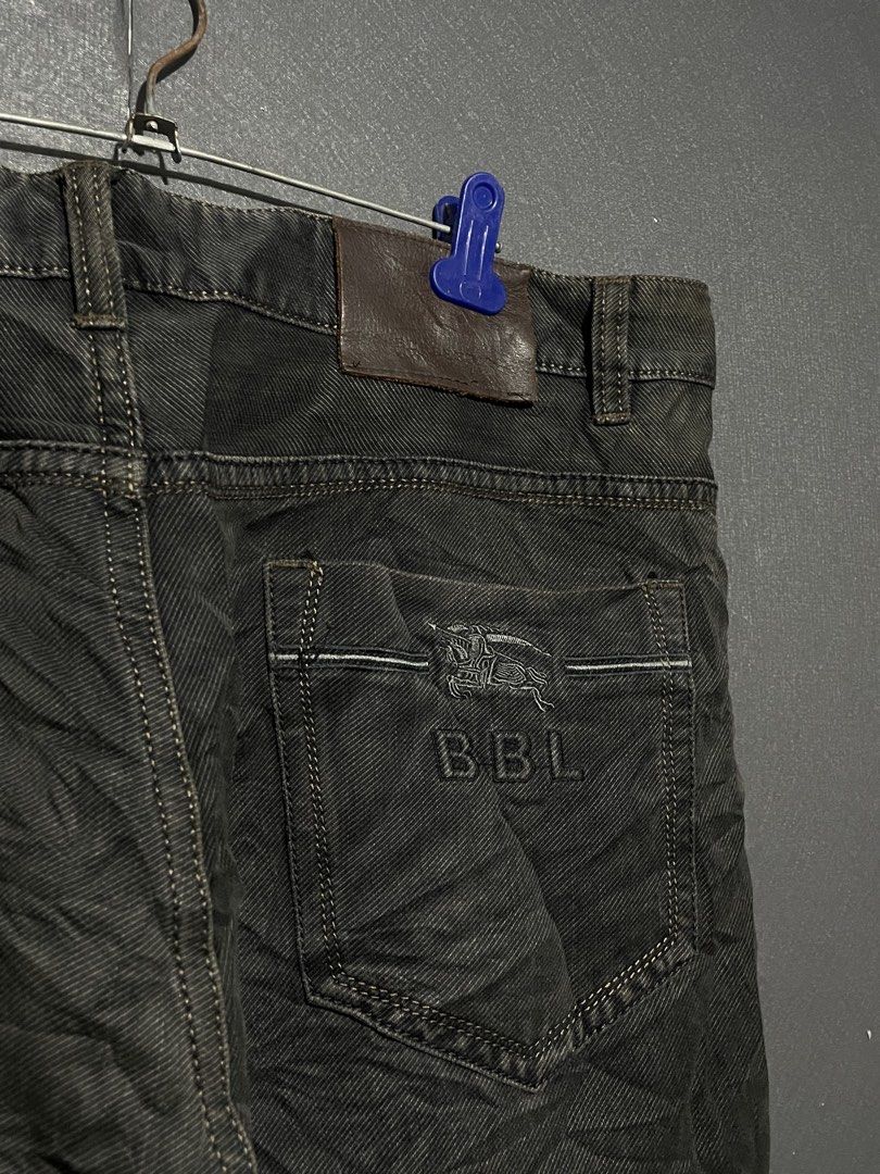 Burberry BBL Black Denim Jeans (Category: Jeans) located in Manila. Submitted by claii_collection (Listing ID 1468531075, Image 3). Description: Burberry BBL Black Denim Jeans - 36x43 - Excellent Condition - Complete tags and washtags.
