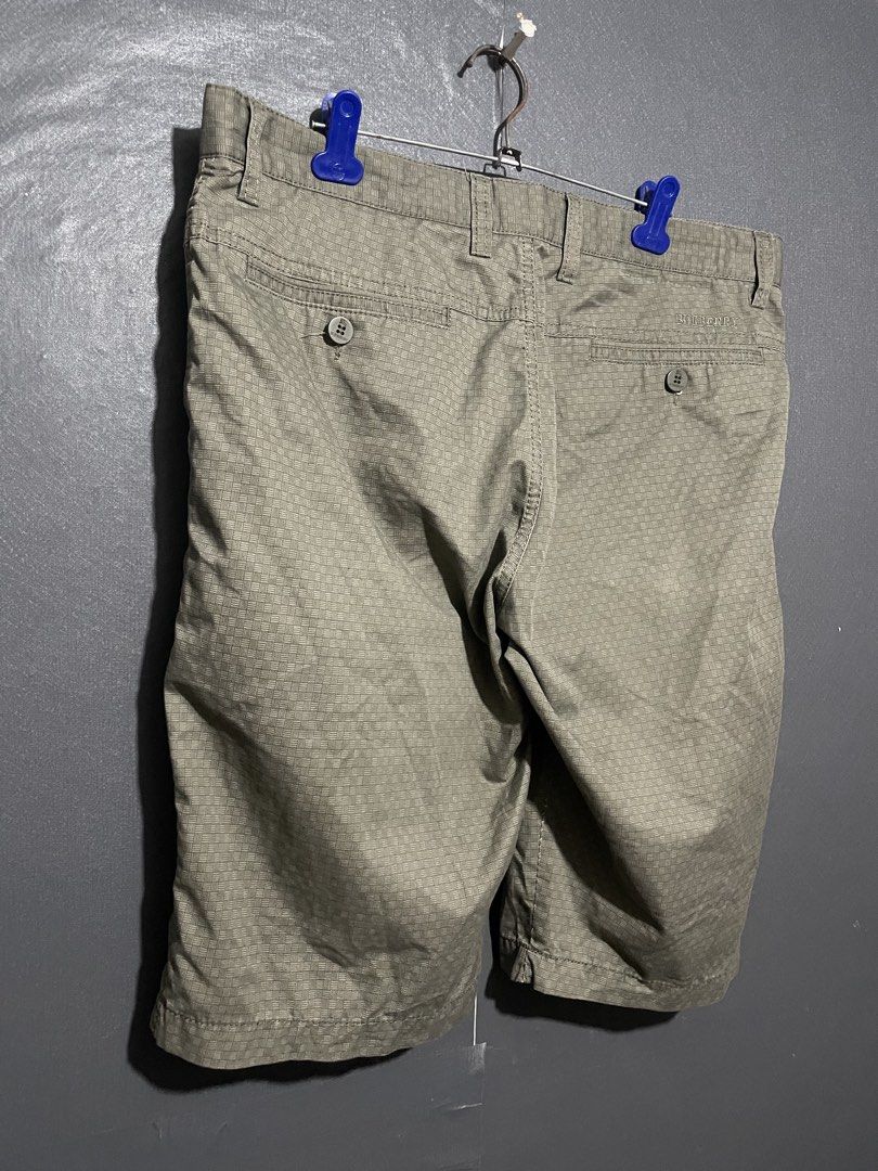 Burberry Patterned Shorts (Category: Luxury Apparel) located in Manila. Submitted by claii_collection (Listing ID 1468531829, Image 2). Description: Burberry Patterned Shorts - 36x23 - Excellent Condition - Complete tags and washtags.