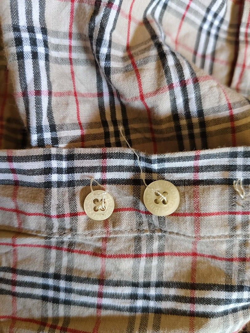 BURBERRYS POLO SHIRT (Category: Tshirts & Polo Shirts ) located in Tubigon. Submitted by negosyanthrift (Listing ID 1468512052, Image 3). Description: Size:Large 21x28-31 No issue As new condition Need wash only 🏷️1300+sf.