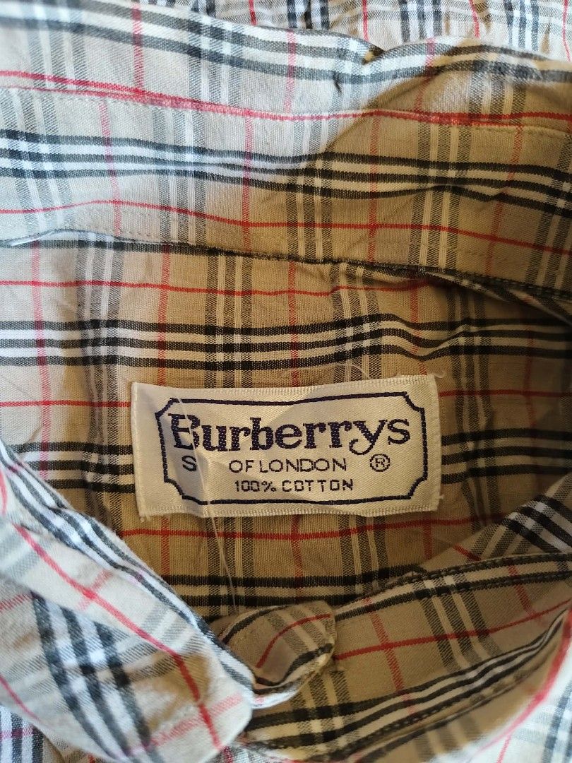 BURBERRYS POLO SHIRT (Category: Tshirts & Polo Shirts ) located in Tubigon. Submitted by negosyanthrift (Listing ID 1468512052, Image 2). Description: Size:Large 21x28-31 No issue As new condition Need wash only 🏷️1300+sf.