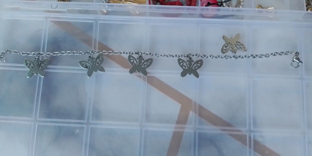 Butterfly Bracelet (Stainless Steel Silver) (Category: Bracelets) located in Batangas. Submitted by zenrez_shop (Listing ID 1468582919, Image 2). Description: Cute Butterfly Stainless Steel Silver Bracelet Hypoallergenic.