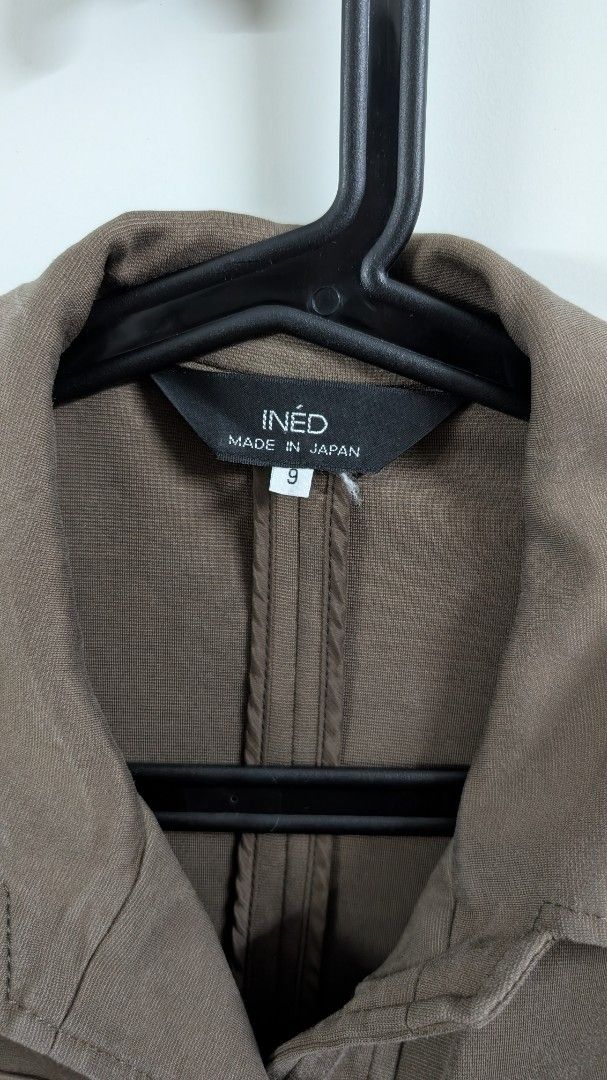 Button-Up Jacket (Category: Coats, Jackets and Outerwear) located in Kuala Lumpur. Submitted by cycledclosett (Listing ID 1468681044, Image 2). Description: .