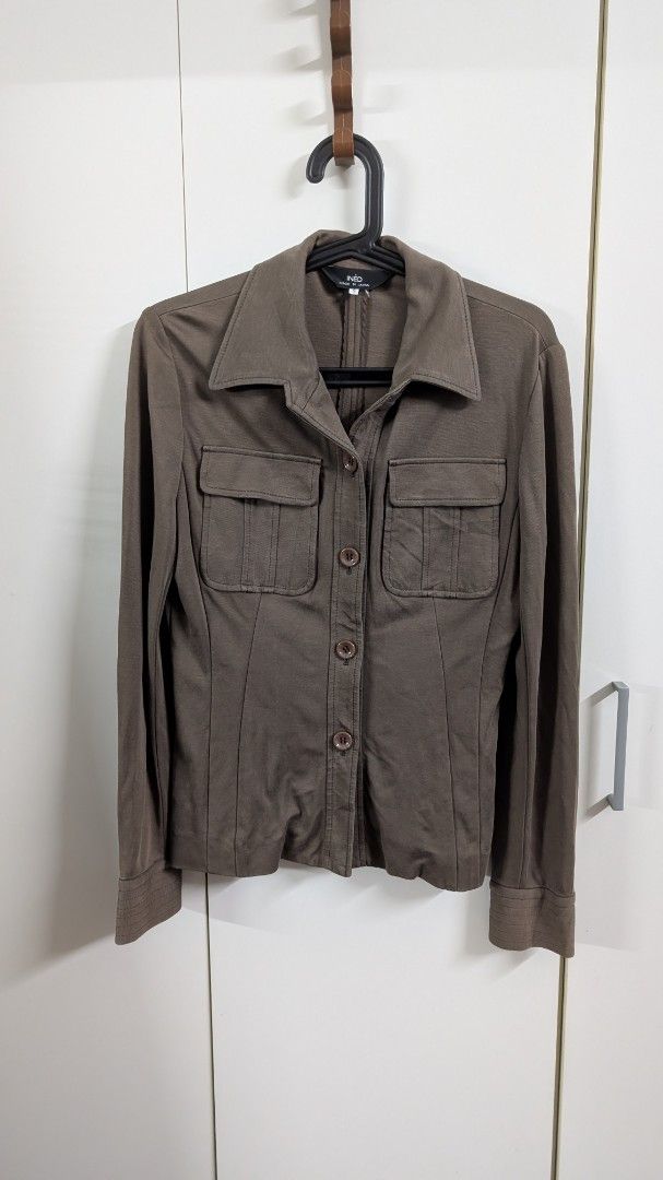 Button-Up Jacket (Category: Coats, Jackets and Outerwear) located in Kuala Lumpur. Submitted by cycledclosett (Listing ID 1468681044, Image 1). Description: .