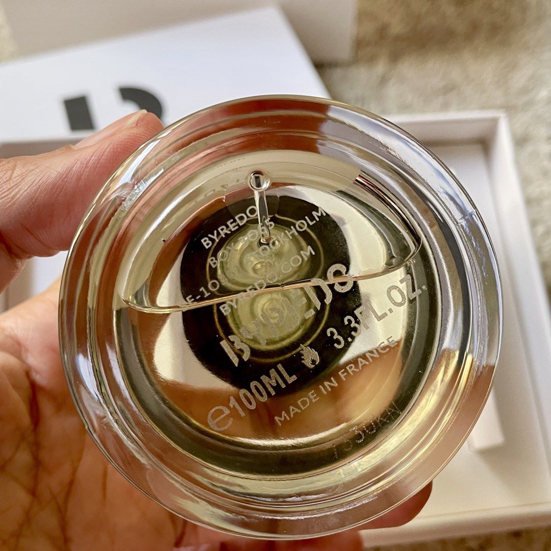 Byredo La Tulipe Eau de Parfum (Category: Fragrance & Deodorants) located in Subic. Submitted by javsprelovedstuffs (Listing ID 1468678202, Image 2). Description: Bnew with box Actual Photo posted 100ML Premium Perfumes engineered to match 90%–95% of the o_ri_gi_nal scent Long lasting/ up to 8hrs depending on body chemistry #perfumeph #dubaiperfumes #nicheperfume #jomalone #luxuryperfumes.