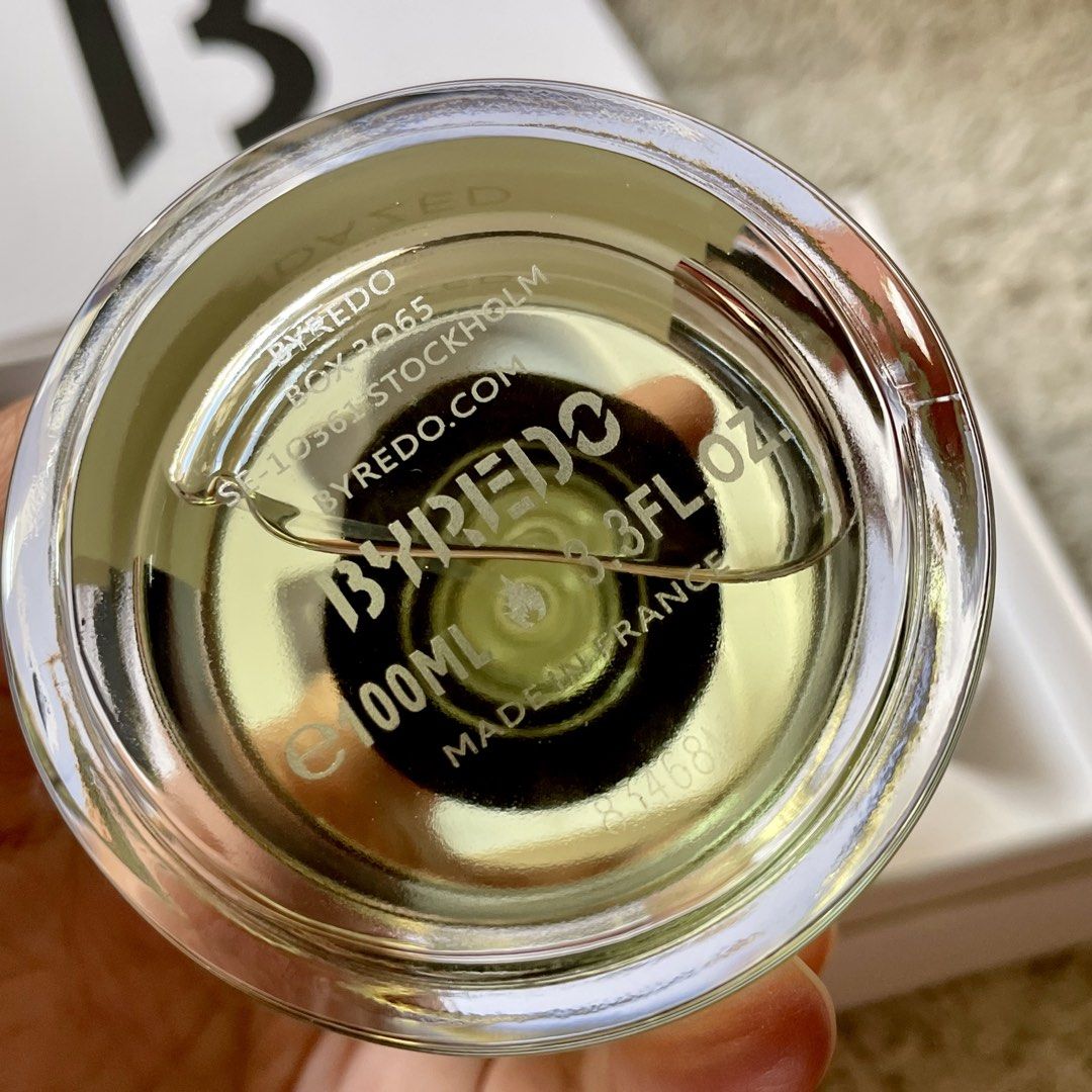 Byredo Sundaze Eau de Parfum (Category: Fragrance & Deodorants) located in Subic. Submitted by javsprelovedstuffs (Listing ID 1468678073, Image 2). Description: Bnew with box Actual Photo posted 100ML Premium Perfumes engineered to match 90%–95% of the o_ri_gi_nal scent Long lasting/ up to 8hrs depending on body chemistry #perfumeph #dubaiperfumes #nicheperfume #jomalone #luxuryperfumes.