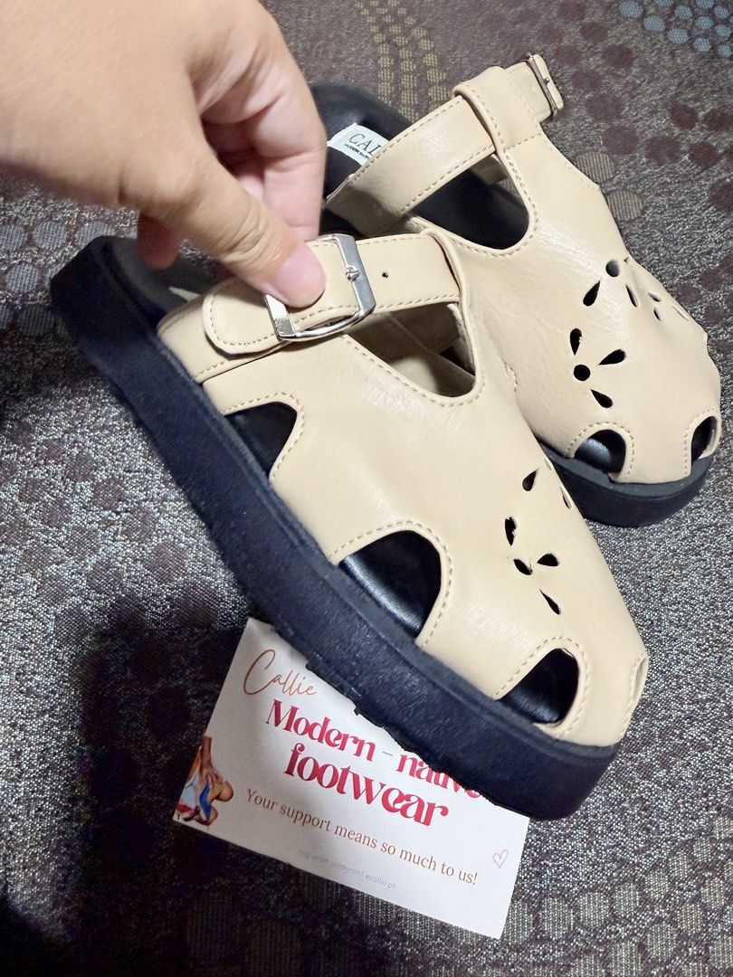 Callie Sandals (Category: Flats & Sandals) located in Mandaluyong City. Submitted by desandkalix (Listing ID 1468556712, Image 3). Description: .