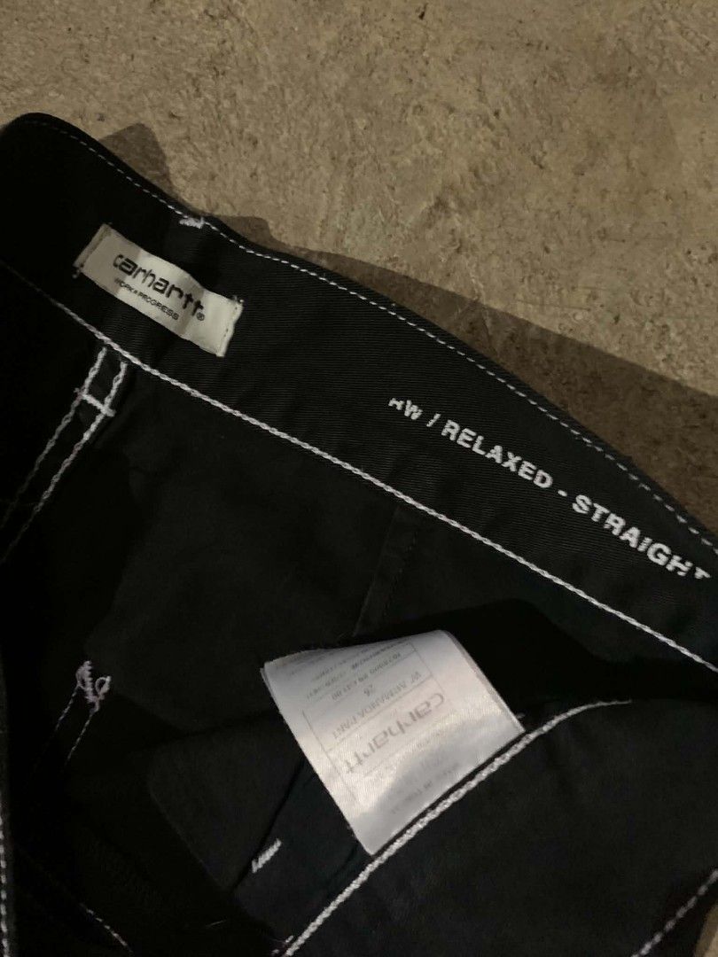 Carhartt wip armanda unisex (Category: Other Bottoms) located in Himamaylan. Submitted by garciathrift.22 (Listing ID 1468625281, Image 3). Description: good as new no issues Length 39 waist 26 on tag.
