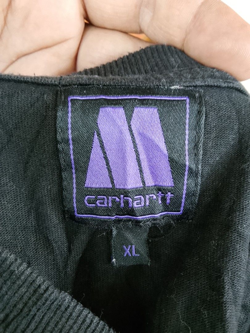 Carhartt WIP Script T-Shirt Black Size XL (Category: Tshirts & Polo Shirts ) located in Manila. Submitted by arjaygoodfind (Listing ID 1468509447, Image 2). Description: - Brand: Carhartt WIP - Color: Black with purple front logo - Size: XL - Material: 100% Cotton (Made in China) - Fit: Classic fit, short sleeves - Condition: Excellent streetwear piece with clear inner care tags .