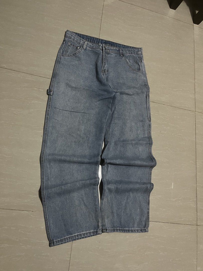 CARPENTER JEANS (Category: Jeans) located in Manila. Submitted by thrift2lifestyle (Listing ID 1468607462, Image 1). Description: BARLEY CARPENTER JEANS EXCELLENT CONDITION W34 L42 T13 L.O10 NO ISSUE 450.