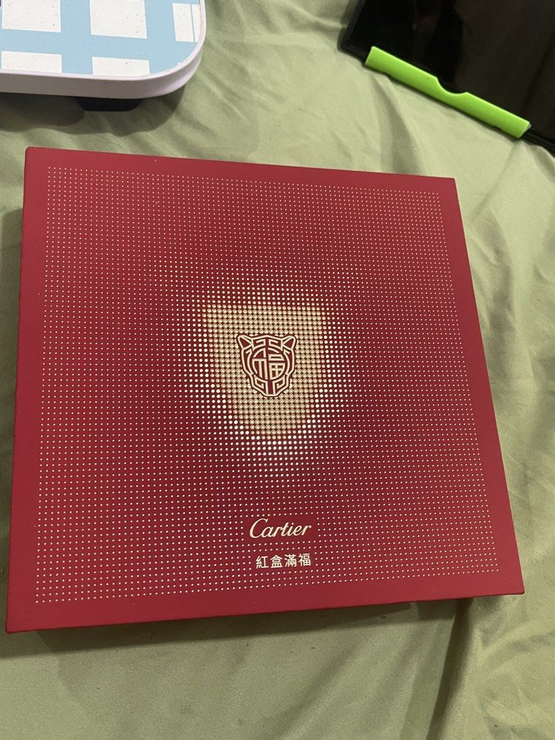 Cartier Ampao (Category: Card Packs) located in Cabiao. Submitted by imeon13 (Listing ID 1468708750, Image 2). Description: ung flower na ampao not cartier pero nkalagay ksi xa na sa box na yan kya sinama q na.